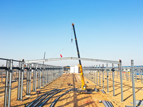  河南礦山｜智能產(chǎn)業(yè)園6號(hào)車間今日上梁大吉！